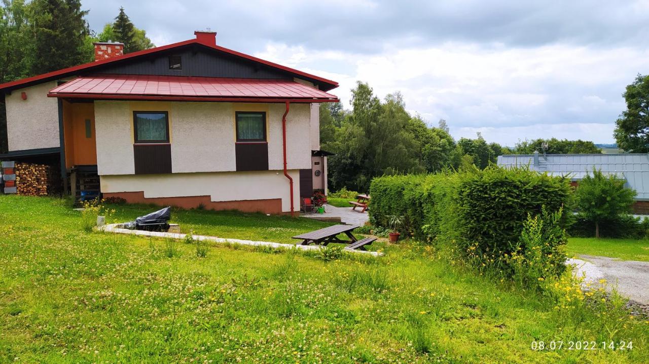 Apartman Pod Zalym Benecko Exterior photo